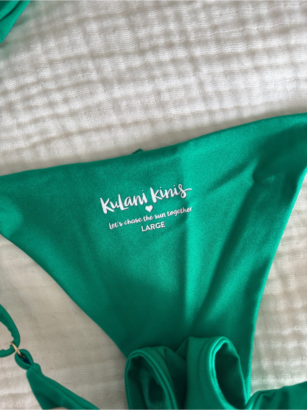 Kulani Kinis Bikini - Picture 5 of 7